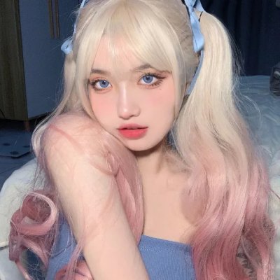 亚历克斯与艾玛